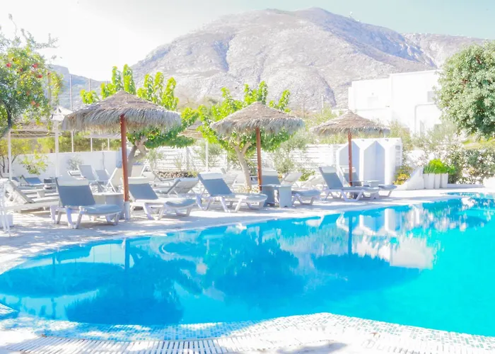 Mohitero Hotel Kamari (Santorini)