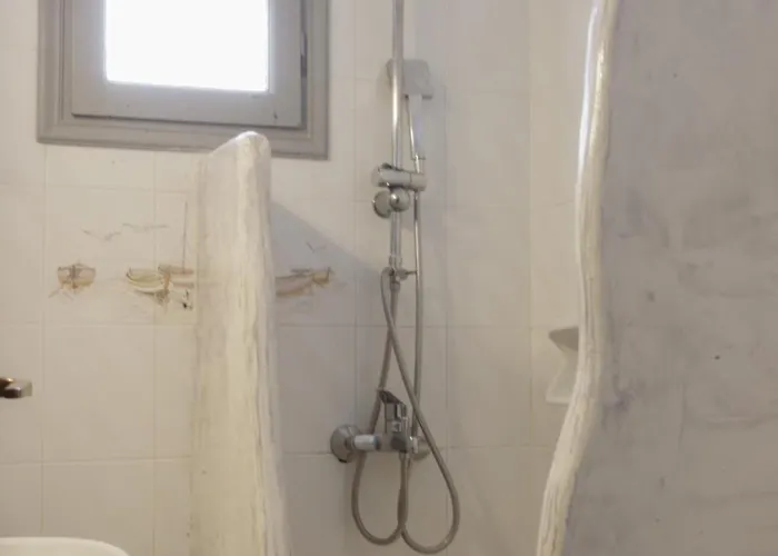 Mohitero Hotel Kamari (Santorini)